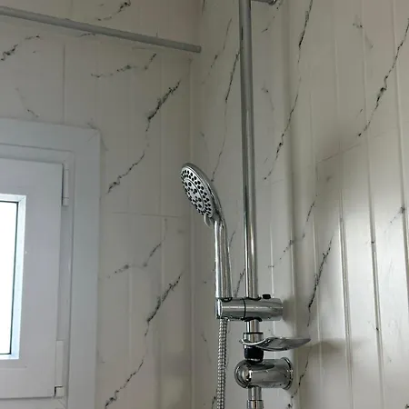 Elen Apartment